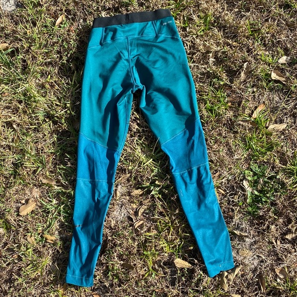 Nike Pro Dri-Fit Leggings - Picture 3 of 3